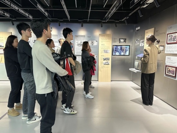 電控企業(yè)文化展廳設計