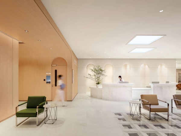 醫(yī)院國際醫(yī)療辦公室展廳設(shè)計(jì)